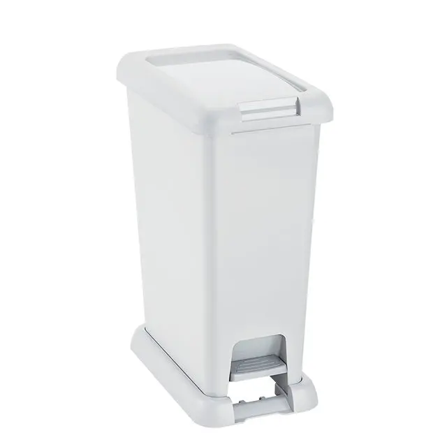9.2-Gallon Rimax Step-On Trash Can 1