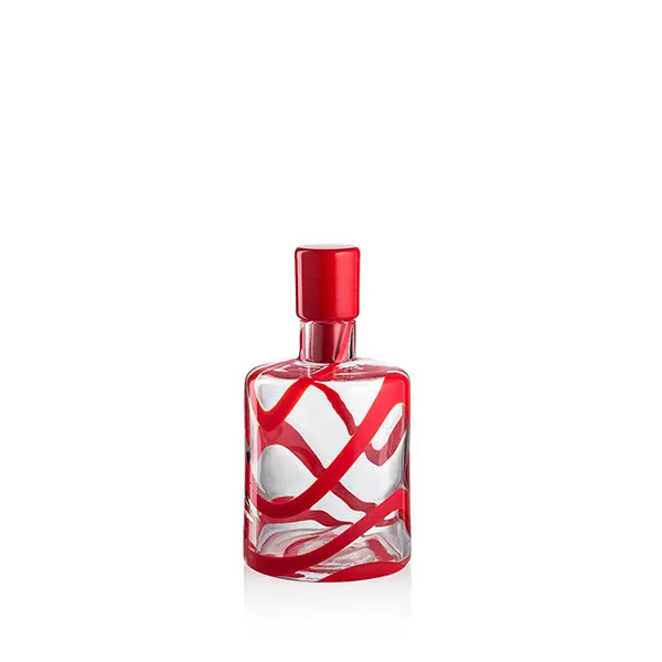Cyrcus Red Esse Design Bottle 1