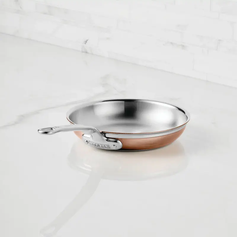Hestan Copperbond 8.5-Inch Induction-Ready Copper-Core Skillet 1