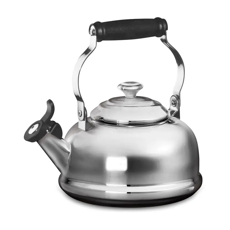 Le Creuset Stainless Steel Whistling Tea Kettle – 1.7-Quart Capacity 1