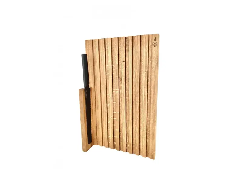 Oak Bread Cutting Board With Magnetic Knife Holder (44 X 28 X 2.8 Cm) 1