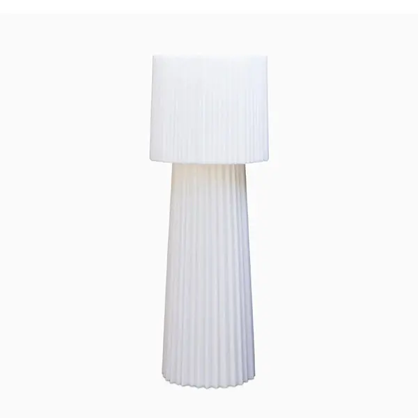Ruffle Adjustable Floor Lamp • Garth Roberts Design 1