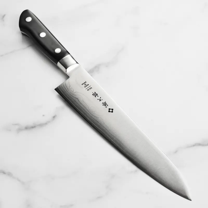 Tojiro Classic Damascus 9.4-Inch Chef’S Knife – Premium Full-Tang Blade 1