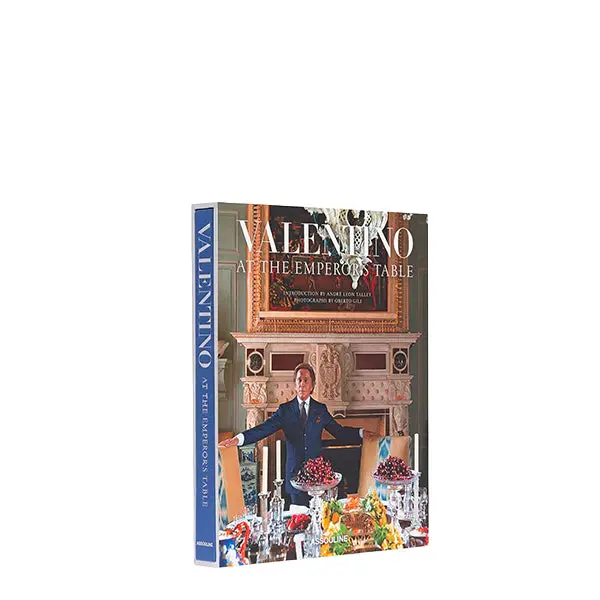 Valentino Scent Experience: At The Emperor'S Table 1