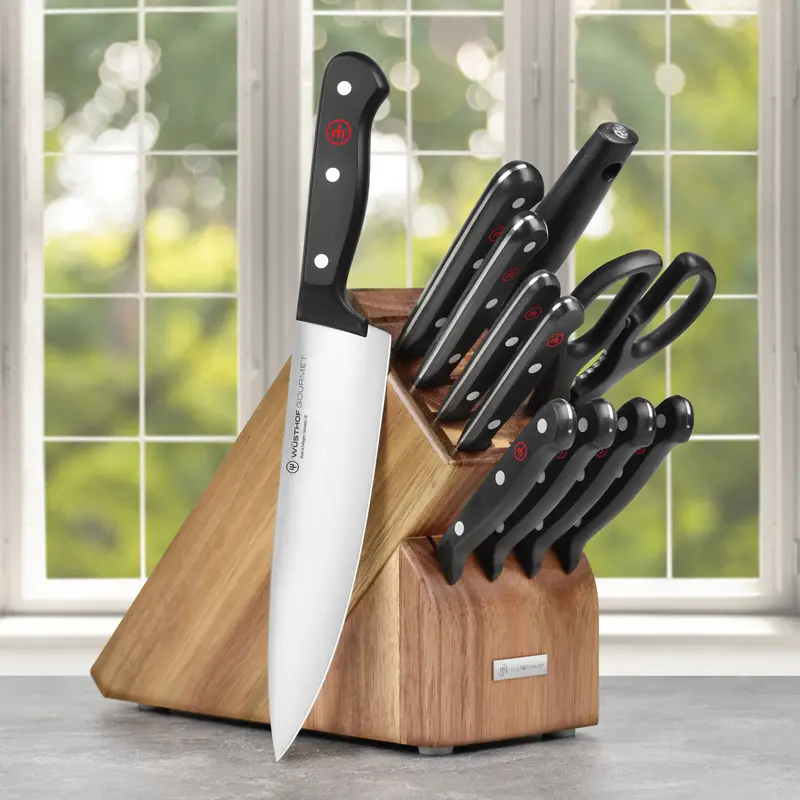 Wüsthof Gourmet 12-Piece Knife Block Set With Wooden Stand 1